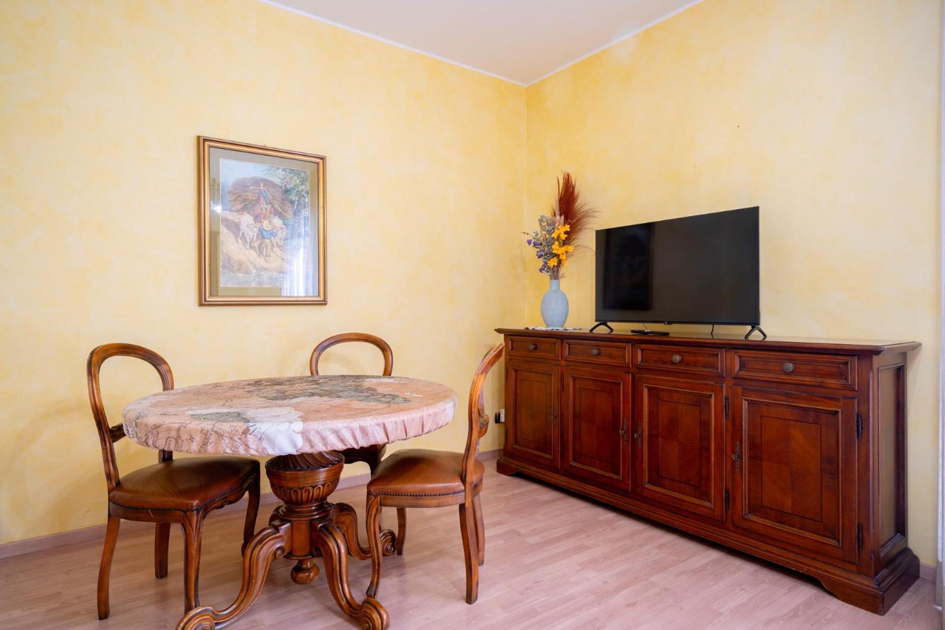 Spacious Apartment At Como Lake Mandello del Lario Εξωτερικό φωτογραφία
